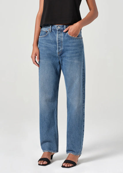 90s Mid Rise Jean in Essence